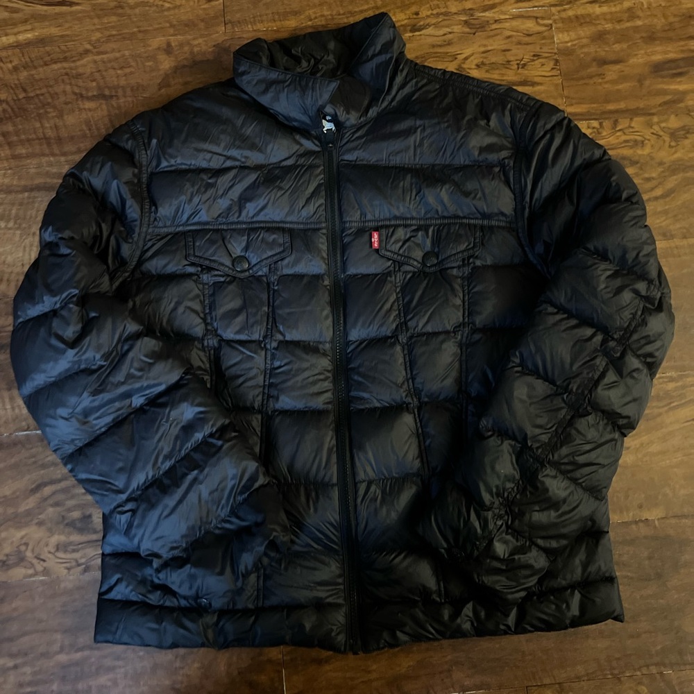 WOMENS LEVIS SIZE L BLACK PUFFER JACKET WINTER